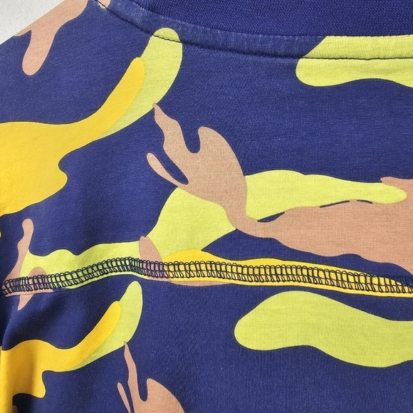 BMFIT Gear Colorful Camo All Over Print T Shirt Mens Size M Athletic Workout Top - Picture 9 of 15